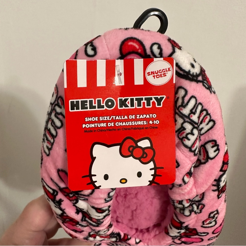 Hello Kitty Slippers - Picture 2 of 3